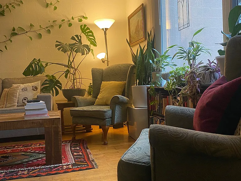 212 Giles St #8 — Photo 7