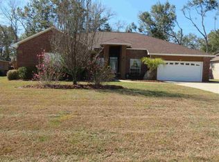 2521 Bowling Green Way, Cantonment, FL 32533