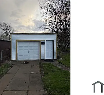 909 Marmion Ave — Photo 9