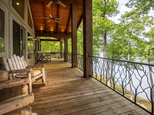 95 Chatreaux Ln, Counce, TN 38326