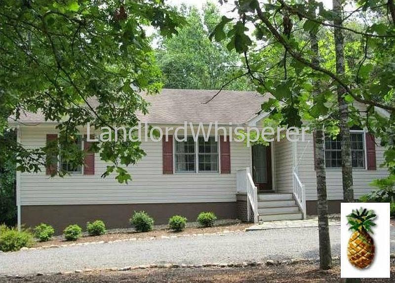 1st image of 293 Jefferson Dr