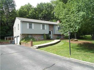 18 Lodgepole Ln, Smithfield, RI 02828