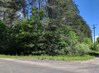 E 132nd St, Grant, MI 49327