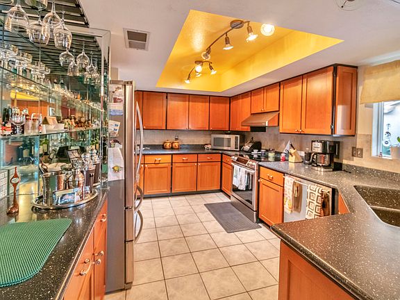 5th image of 26673 S Howard Dr
