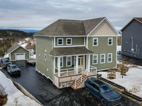 8 Tuma Avenue, Corner Brook, NL A2H0A8
