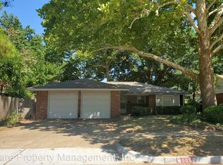 605 McGee Dr, Norman, OK 73069