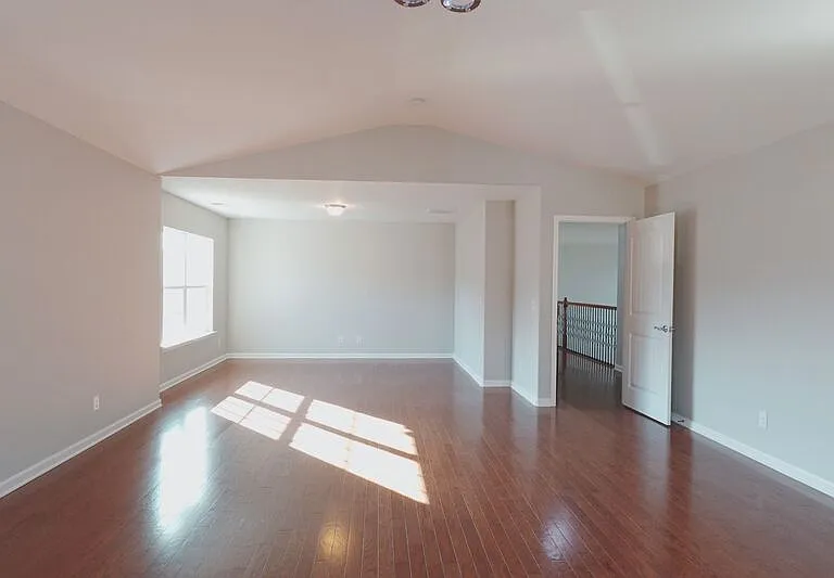 25 Litchfield Dr — Photo 29