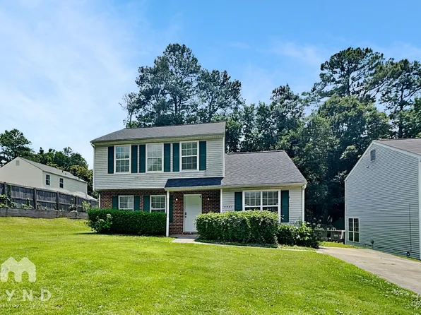 5561 Northcut Dr, Atlanta, GA 30349