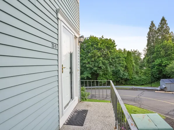 55 Mill Plain Road #26-9, Danbury, CT 06811