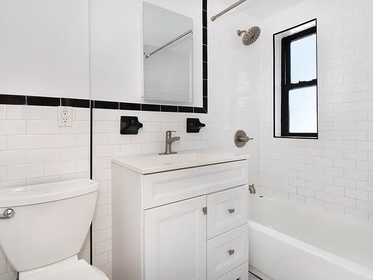 105 5th Ave #3D — Photo 10