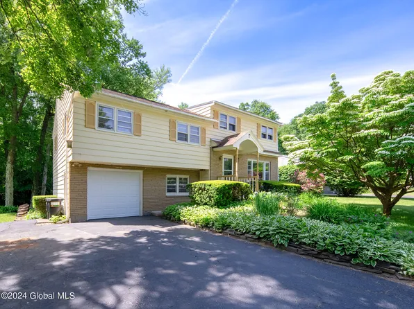12 Marjon Avenue, Glenville, NY 12302