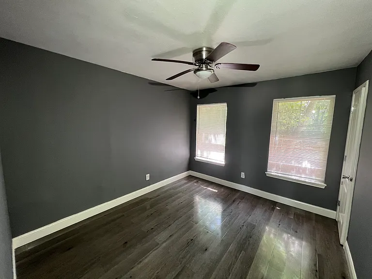 2224 Morrell Ave — Photo 10