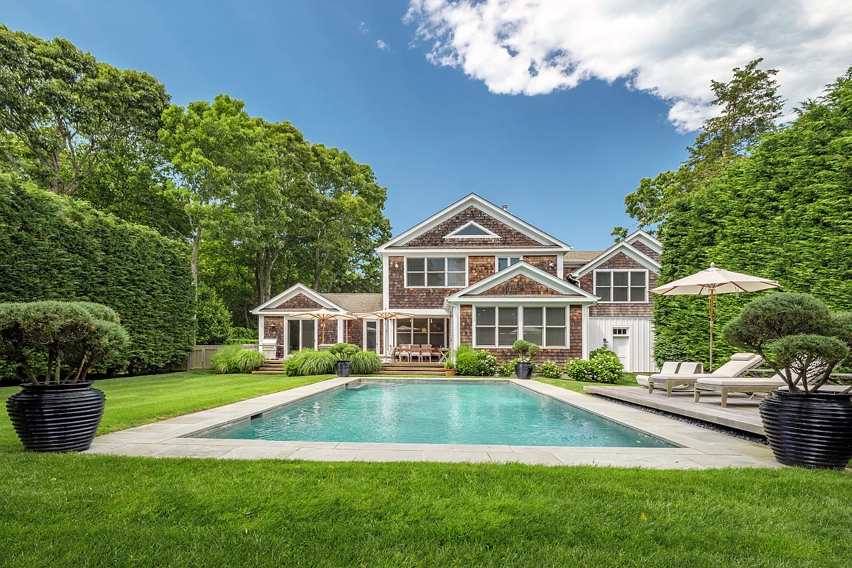 Building Photo - 38 Fresh Pond Rd