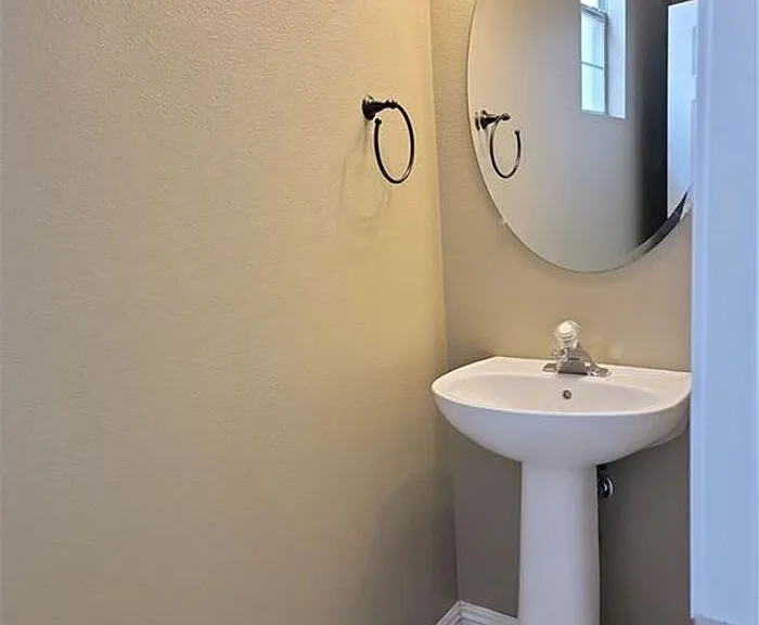 638 Solitude Point Ave — Photo 13