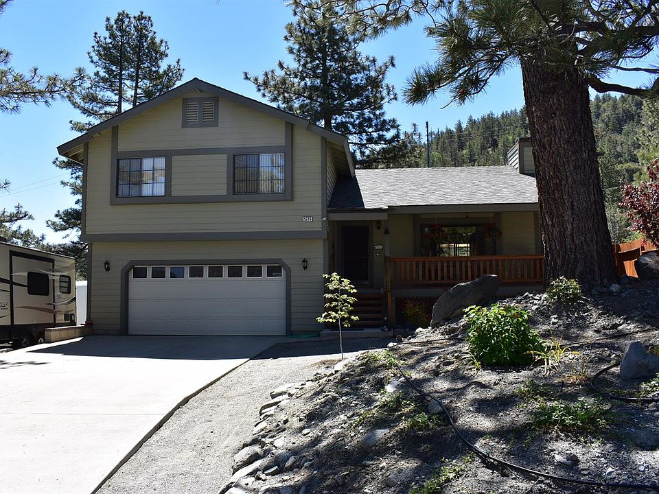 1st image of 5226 Desert View Dr
