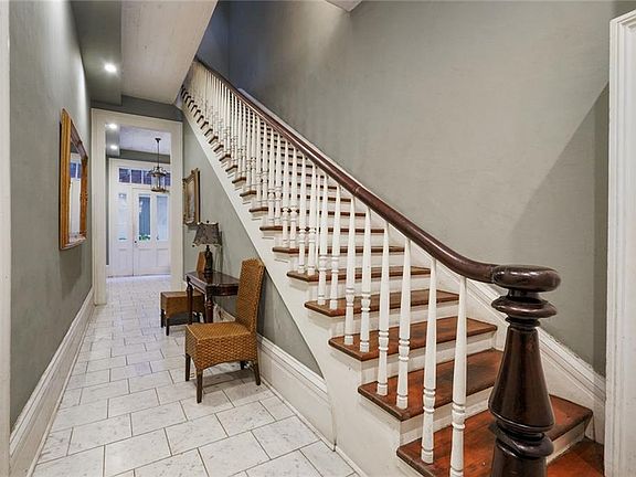 2nd image of 517 Saint Louis St #5