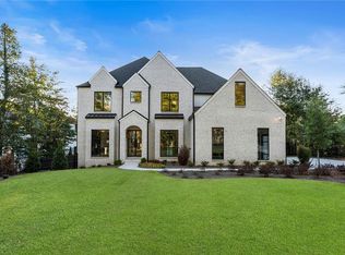 5070 Lake Forrest Dr, Sandy Springs, GA 30342