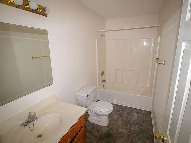 4505 Rice Rd — Photo 14