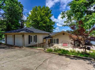230 W Pine Dr, Santa claus, IN 47579