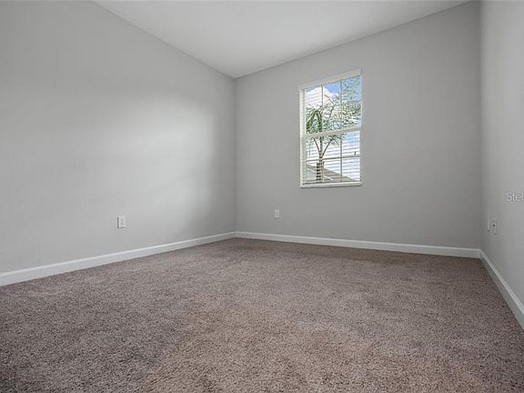5th image of 10078 Lovegrass Ln