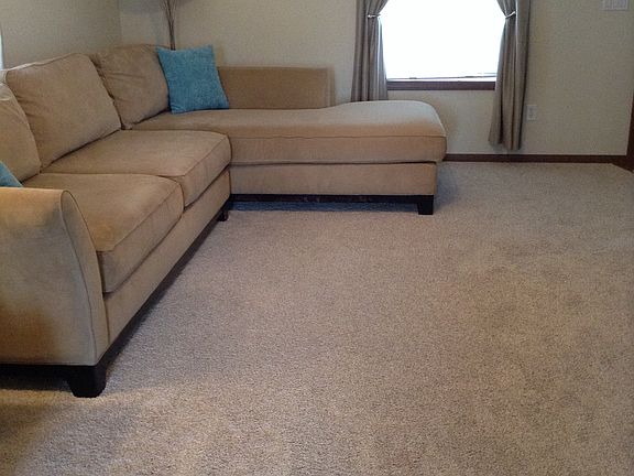 3rd image of 1126 Quail Hollow Dr