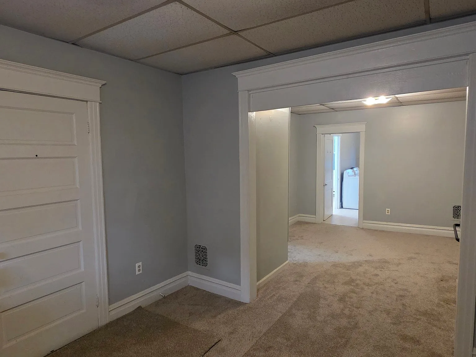Studio Apartment - Just Updated! — Photo 4