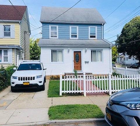 5th image of 224-39 Fairbury Ave