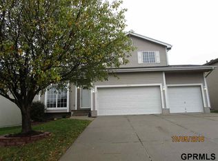 14522 Grand Ave, Omaha, NE 68116