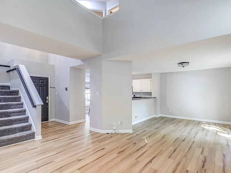 103 Unaka Ct — Photo 20