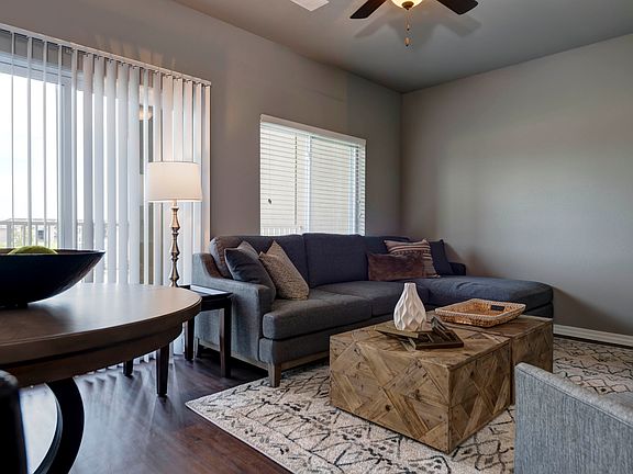 Verandas apartments furnished suites living room