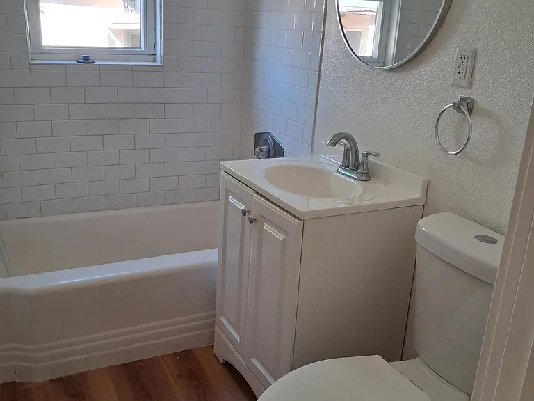 244 E Providencia Ave #244 — Photo 5