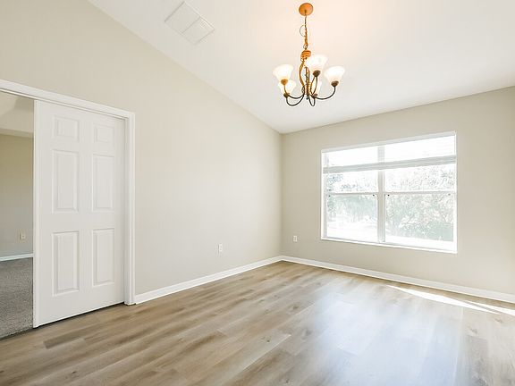 5th image of 1480 Muir Cir