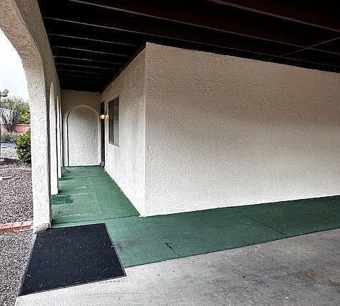 2nd image of 288 E Calle Herboso