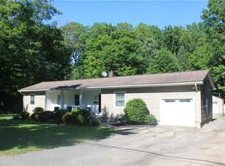 1213 S Beachview Rd, Willoughby, OH 44094