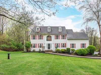 91 Spring Ln, Hackettstown, NJ, 07840