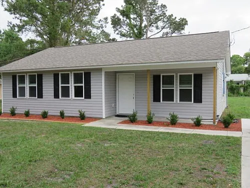 220 Buff Cir Photo 1