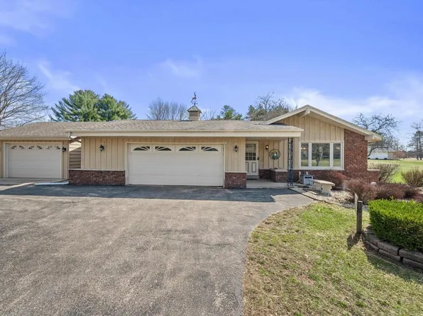 W312S950 Wildwood TRAIL, Wales, WI 53183