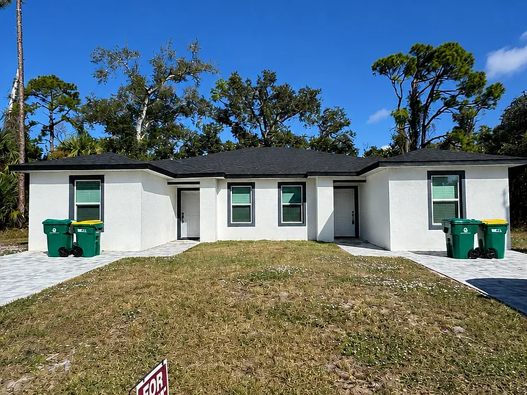9275 Anita Ave — Photo 1