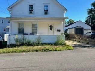 35 Manson Ave, Warwick, RI 02888