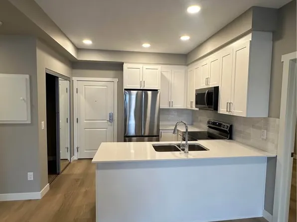 12804 140th Ave NW #123, Edmonton, AB T6V 0M3