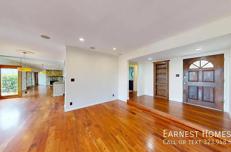 4535 San Blas Ave — Photo 5