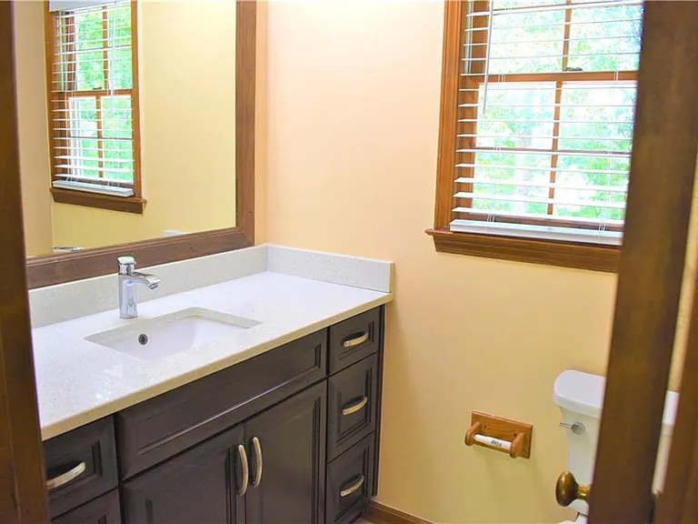 2264 Post Oak Dr — Photo 17