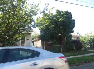 52 Beech St, Kearny, NJ 07032