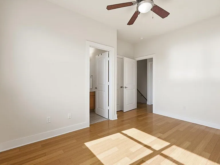 13420 Lyndhurst St #807 — Photo 15