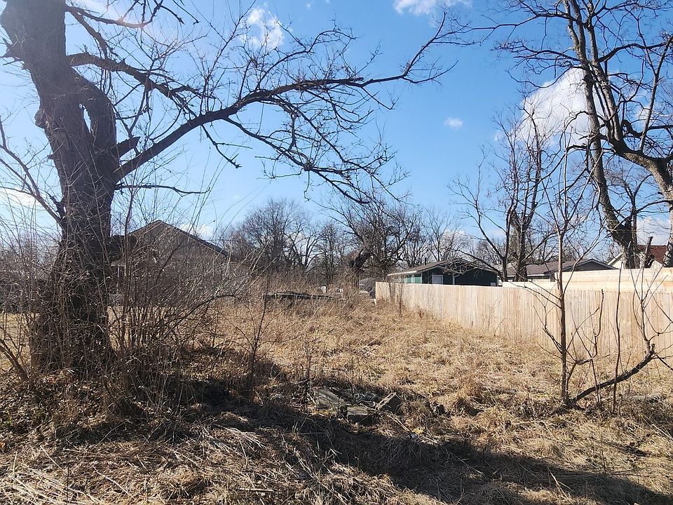 2nd image of 3021 N Gale St
