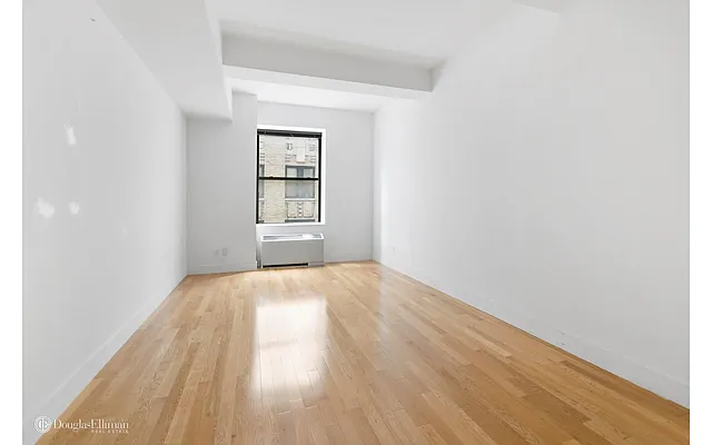 Rented by Douglas Elliman | media 32