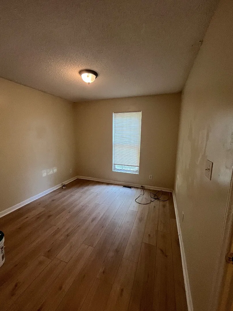 6718 Rockwell Blvd — Photo 3