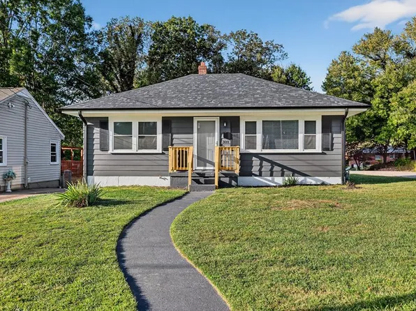 300 Parkland Dr, Danville, VA 24540