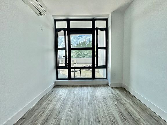 5th image of 584 4th Ave #207
