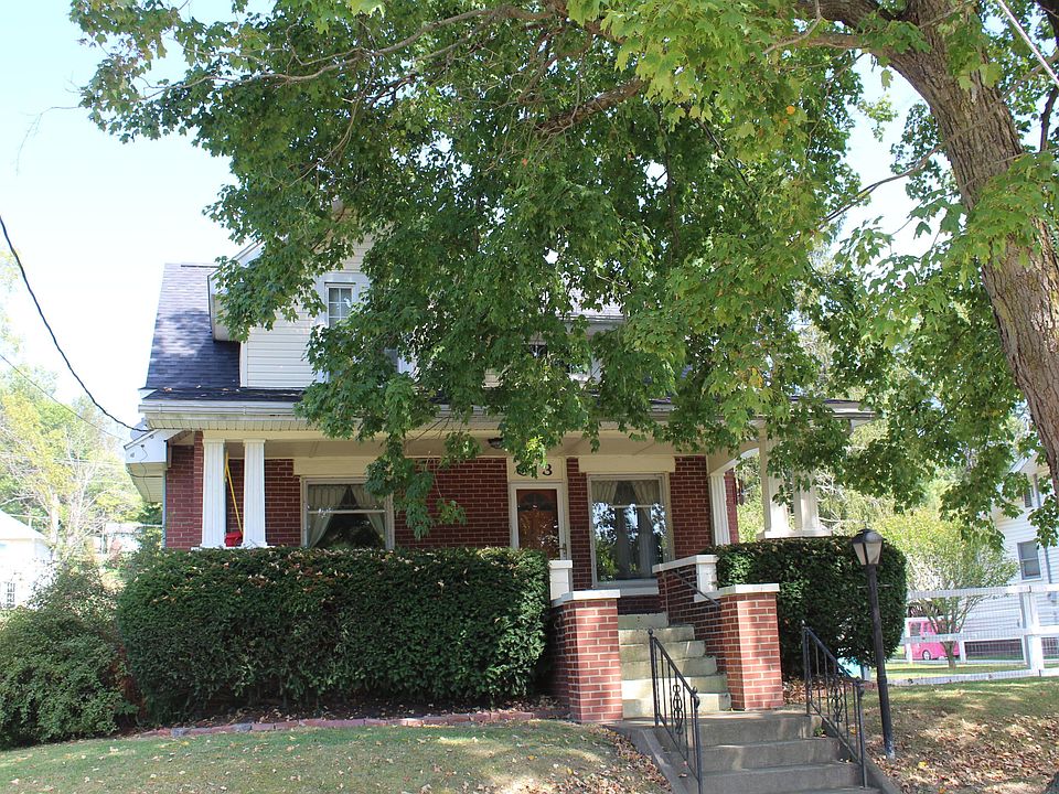 1st image of 313 E Main St